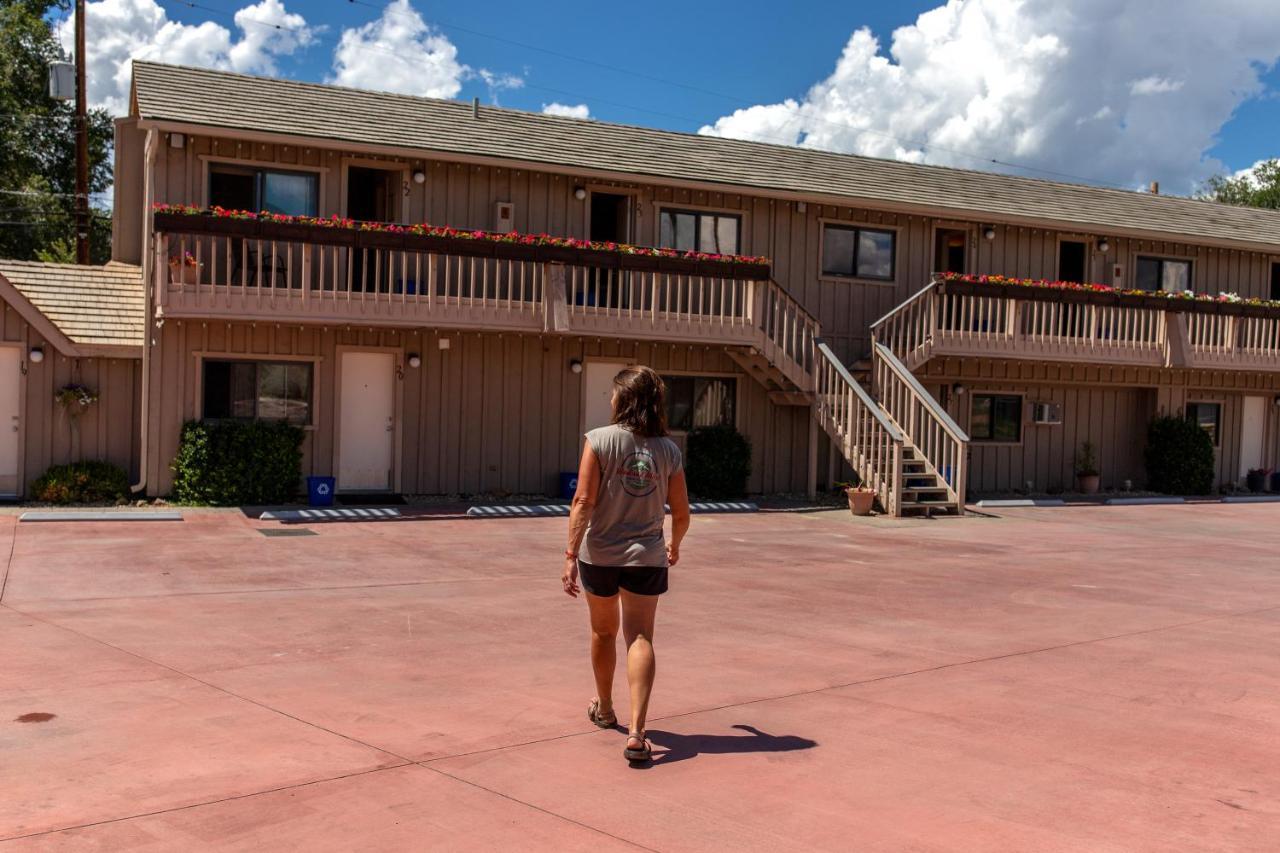 Woodland Motel Salida Ngoại thất bức ảnh